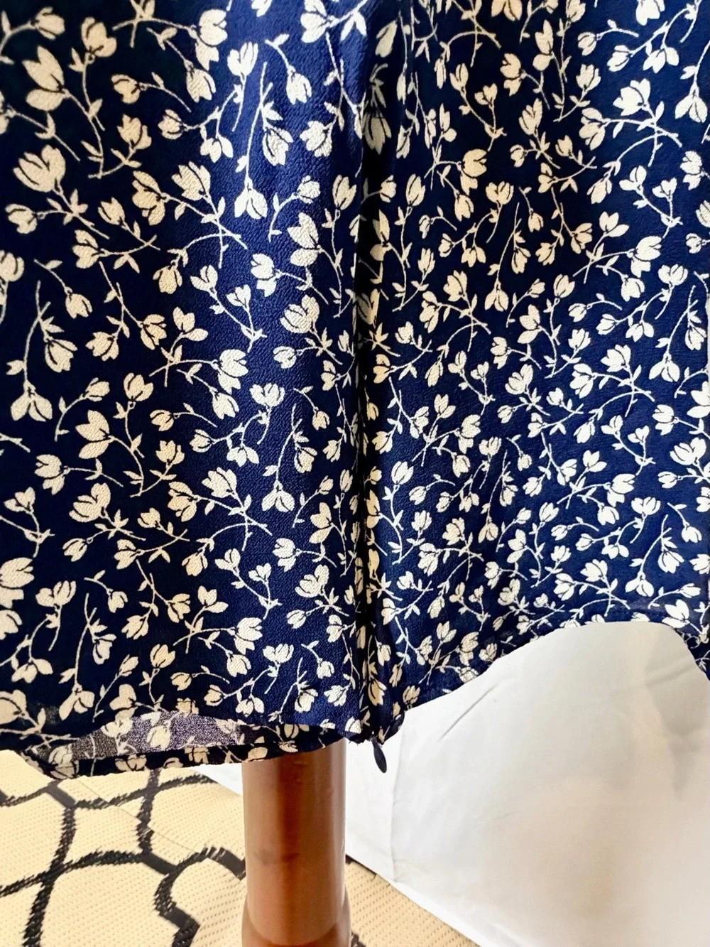Reformation Navy White Floral Long puff Sleeve‎ Blouse